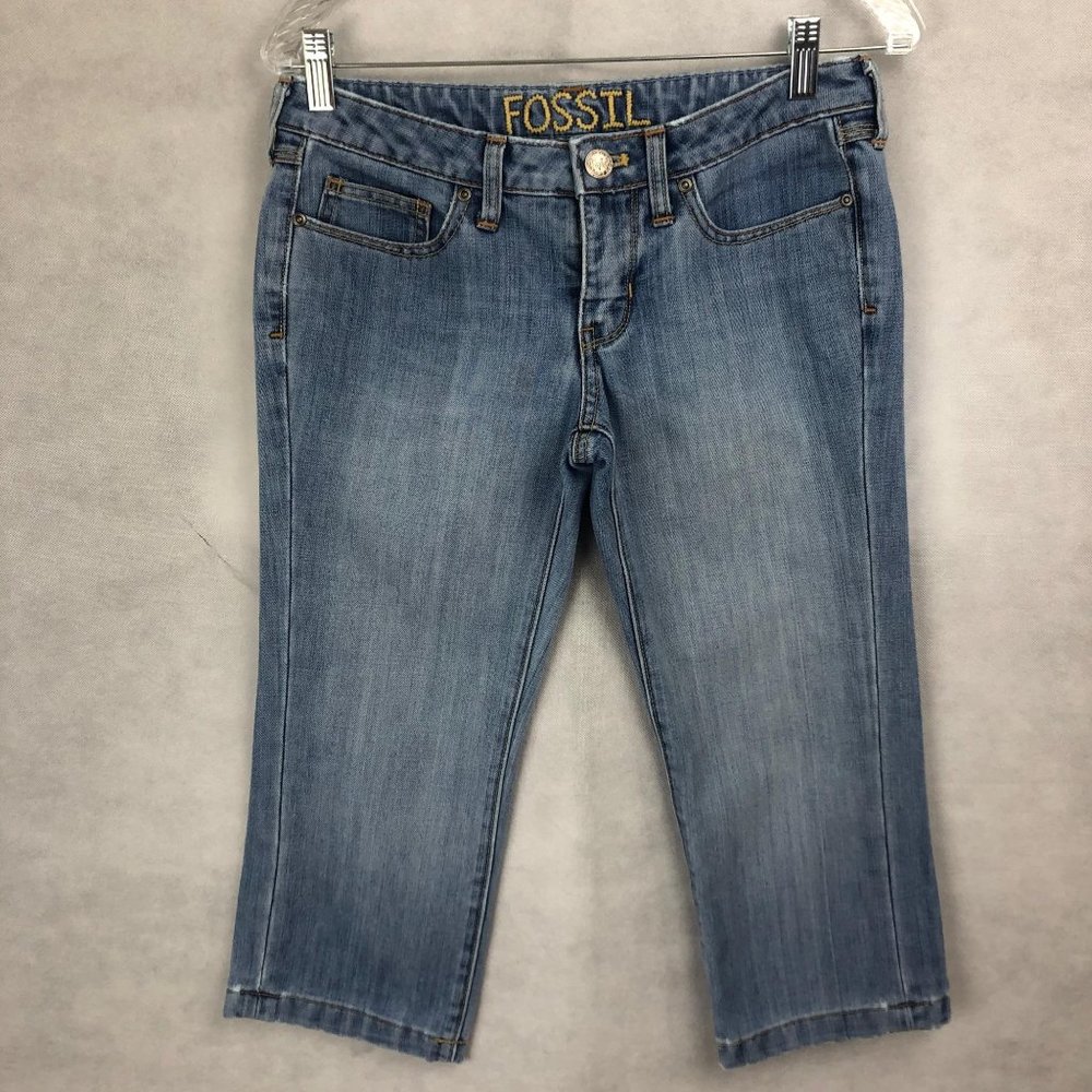 Fossil Classic Distressed Blue Jean Denim Capris